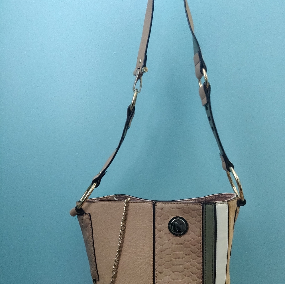 River Island Bucket Bag - Picture 2 of 9